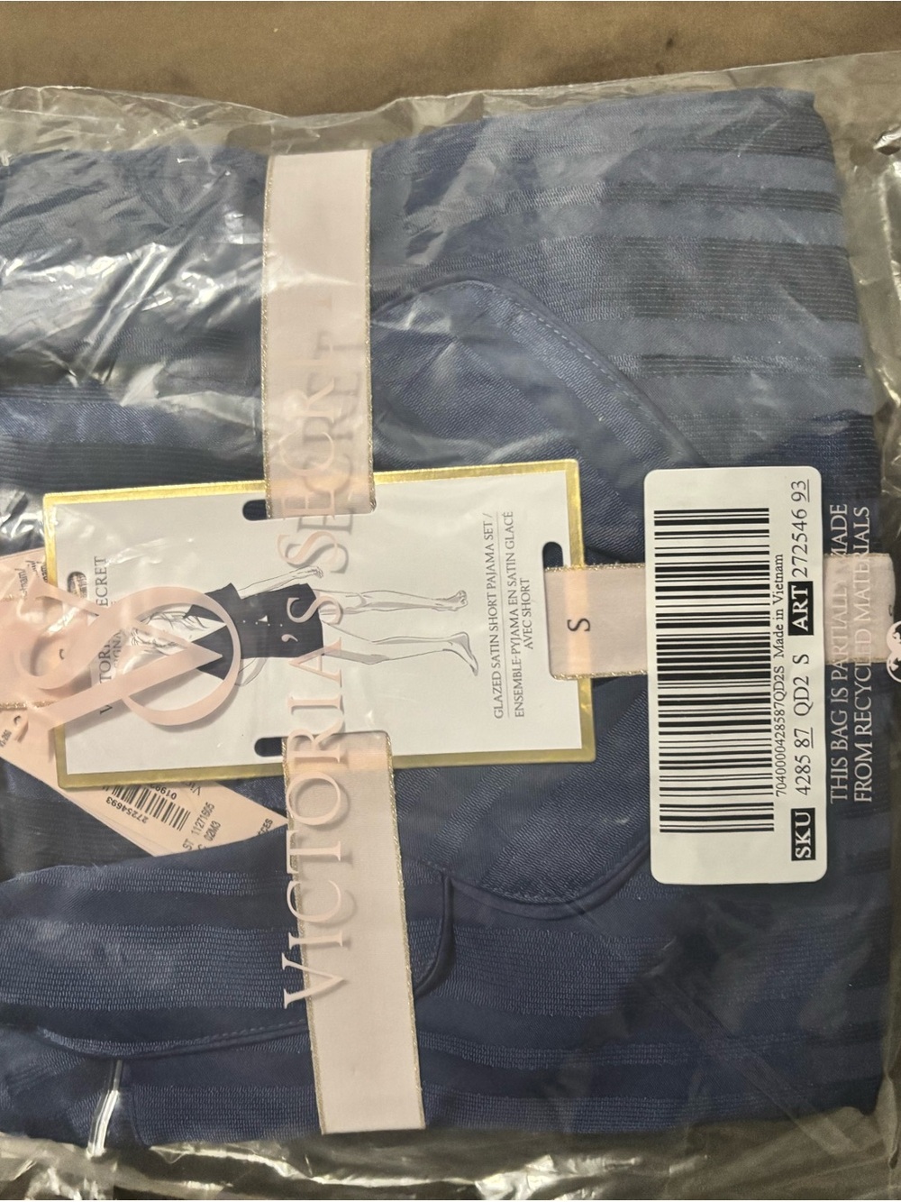 Victoria's Secret Navy Blue Women's Jeans - Small
